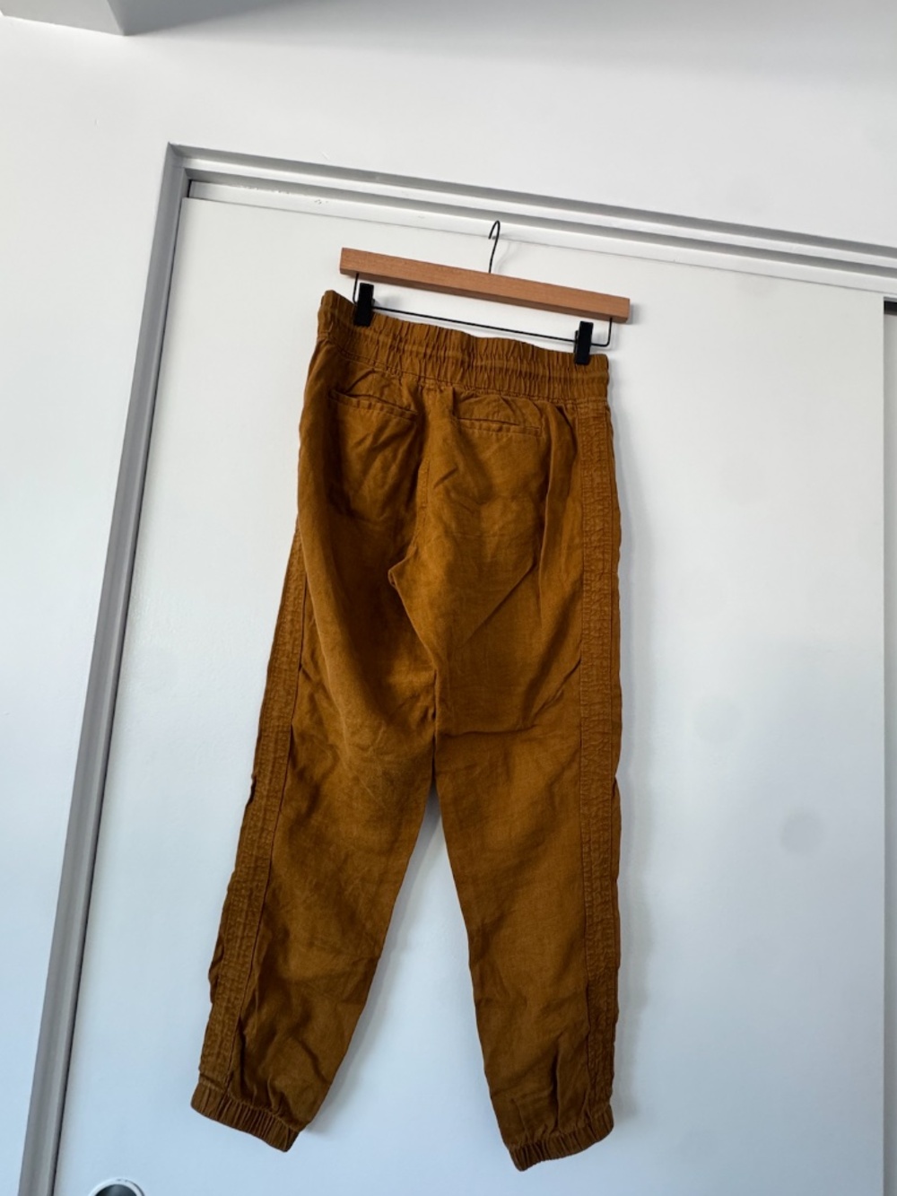 Athleta Cabo Linen Joggers - Picture 3 of 6